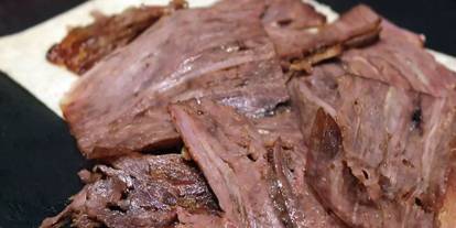 Zincir marketlerde "Kampanyalı" satılan dönerden at ve eşek eti çıktı