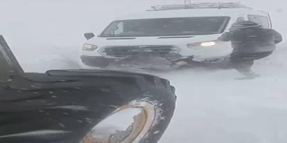 Sivas'ta tipi mahsur bıraktı