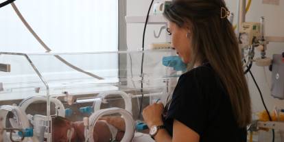 İç organları göğüs kafesinde doğan bebek sağlığına kavuştu