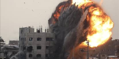 İsrail, Gazze’ye hava ve topçu saldırıları düzenledi