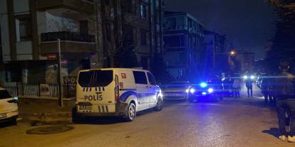 Annesi, kızı ve eşini öldürüp intihar etti