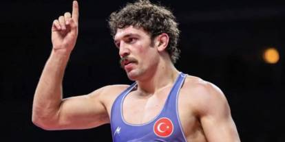 Sivaslı güreşçiden Zagreb’de şampiyonluk