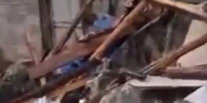 Kenti hortum vurdu! Besici ve üreticilerin kaybı büyük