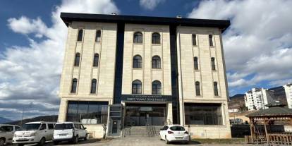 Sivas İl Özel İdaresi, Koyulhisar Öğretmenevi’ni yeniliyor