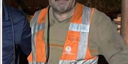 Kızının okul masrafları için çalışmaya devam ediyormuş