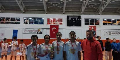 Badminton tutkusu Sivas’ta zirveye taşındı