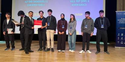 Genç beyinler Sivas’tan parladı