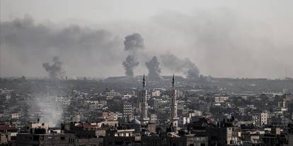 İsrail Ateşkesi İhlal Ederek Gazze’yi Bombalıyor