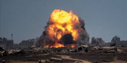 İsrail Gazze'yi bombalamaya devam ediyor