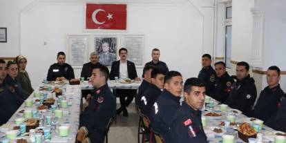 Ulaş’ta Mehmetçiklerle Ramazan Sofrası Paylaşıldı