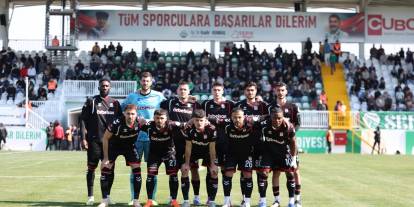 Sivasspor, Serik Spor deplasmanında siyah formayla