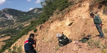 Sivas'ta ATV Devrildi, 2 Kişi Ağır Yaralı