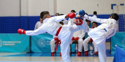 Sivaslı karateciler Antalya’ya hazır