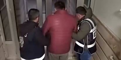 38 ildeki FETÖ operasyonlarında 298 şüpheli yakalandı