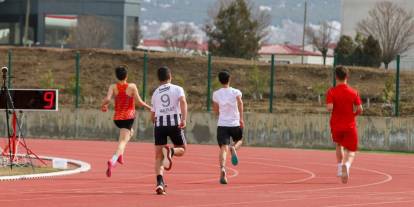 Sivas’ta pistler rüzgar gibi esecek