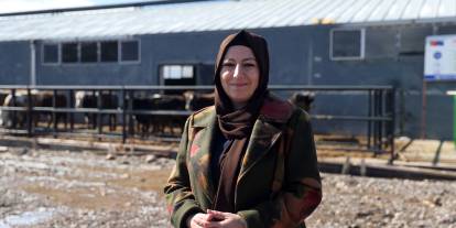 Sivaslı Kadın Girişimci  Bankacılığı Bırakıp Çiftlik Kurdu