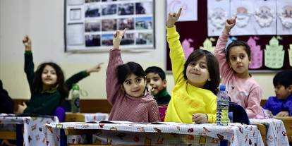 Ara tatiller kalkmayacak