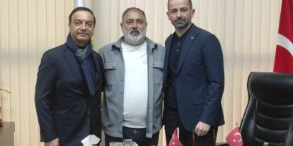 MHP heyeti yeni başkan Dağlar'la üreticinin taleplerini görüştü