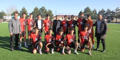 Şampiyon Sporculara Ödül ve Destek Yağdı