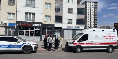 Kayseri'de 3'üncü kattan düşen yaşlı adam öldü