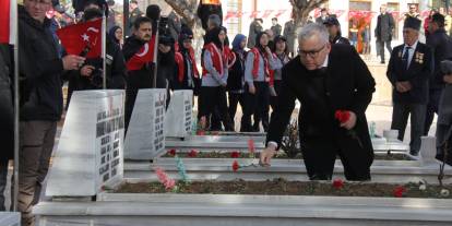 Sivas'ta tarihi zaferin 111'nci yılında şehitler anıldı