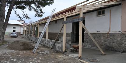 Suşehri’nde atıl bina sosyal yaşam alanına dönüşüyor