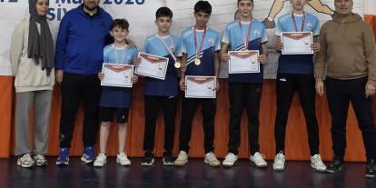 Sivas’ta Yıldızlar Badmintonda Şampiyonlar Belli Oldu
