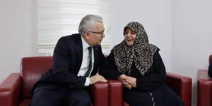 Sivas’ta bayramın adresi huzurevi oldu