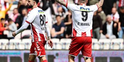 Sivasspor eksiklerle Manisa’da