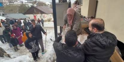 Sivas'ta 'saya' oyunuyla baharın gelişi kutlandı