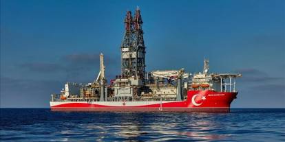 Abdülhamid Han gemisi, yılın ilk keşif sondajına başladı