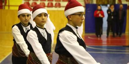 Sivas’ta halk oyunları coşkusu zirve yaptı