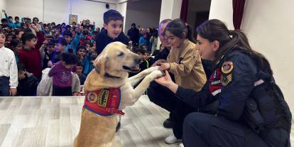 Sivas İl Jandarma’dan Öğrencilere Güvenlik Eğitimi