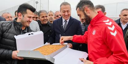 Sivasspor’a pazar maçı öncesi belediyeden moral dopingi