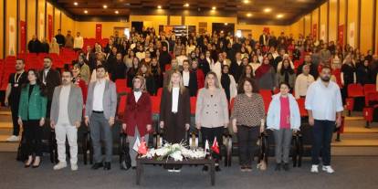 Sivas’ta skolyoz için uzmanlar aynı masada