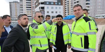 Sivas’ta yol ve asfalt çalışmaları hızlandı