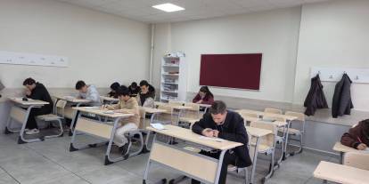 Sivas’ta Umre ödüllü bilgi yarışmasında öğrenciler ter döktü