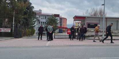 İnşaatta 4 metre yükseklikten düşen işçi öldü