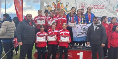 Sivaslı atletlerden Türkiye finallerine büyük adım