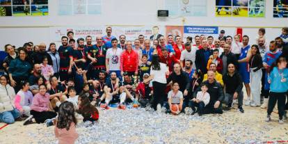 Sivas’ta basketbol finalinin şampiyonu Cros Spor
