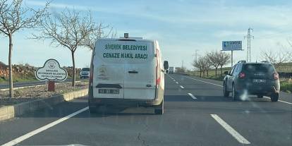 16 kişiyi yaralayan saldırgan sessizce toprağa verildi