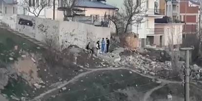 Sivas'ta mahalleli endişeli: “Çocuklara sahip çıkılsın”