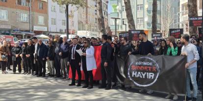 Suşehri’nde öğretmenlerden saldırılara tepki