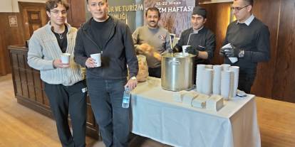 Sivas'ta kütüphanede sıcak sürpriz