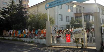 Ayser Çalık Ortaokulu'nda sessiz 23 Nisan