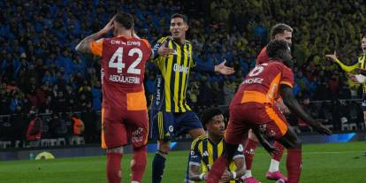 Süper Lİg’de dev derbi