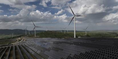 Yenilenebilir hibrit yatırımlar büyümeye devam ediyor