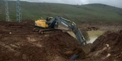 Sivas İl Özel İdaresi’nden su baskınına müdahale