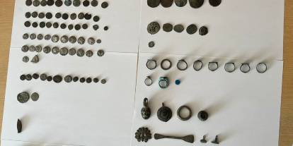 Sivas’ta Çöplükte Bulunan 128 Parça Tarihi Eser Müze’ye Teslim Edildi