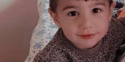 Köpeklerin saldırdığı 5 yaşındaki çocuk hayatını kaybetti